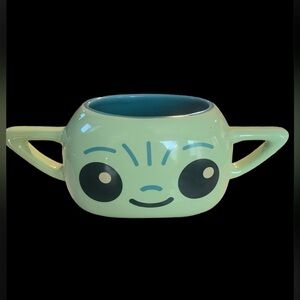 StarWars Yoda Cup 13oz Stoneware Grogu Disney store Mandalorian The Child Yoda